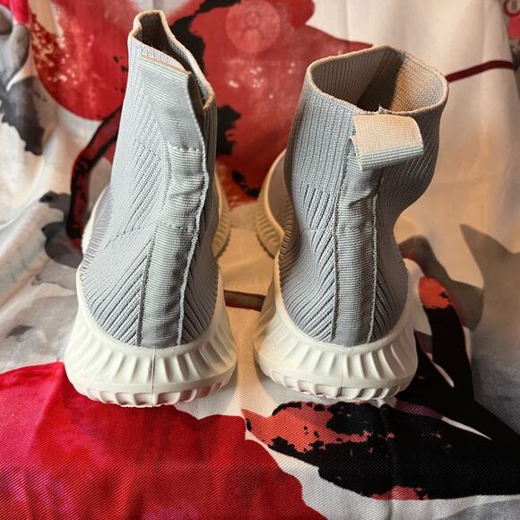 Grey Stretch Sock Boot Size 5 US. Brand New. - Picture 5 of 6